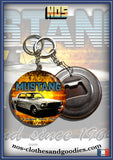 badge/magnet/porte clé décapsuleur Ford mustang '64