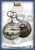 Badge /Magnet / porte clé décapsuleur Renault Dauphine Gordini